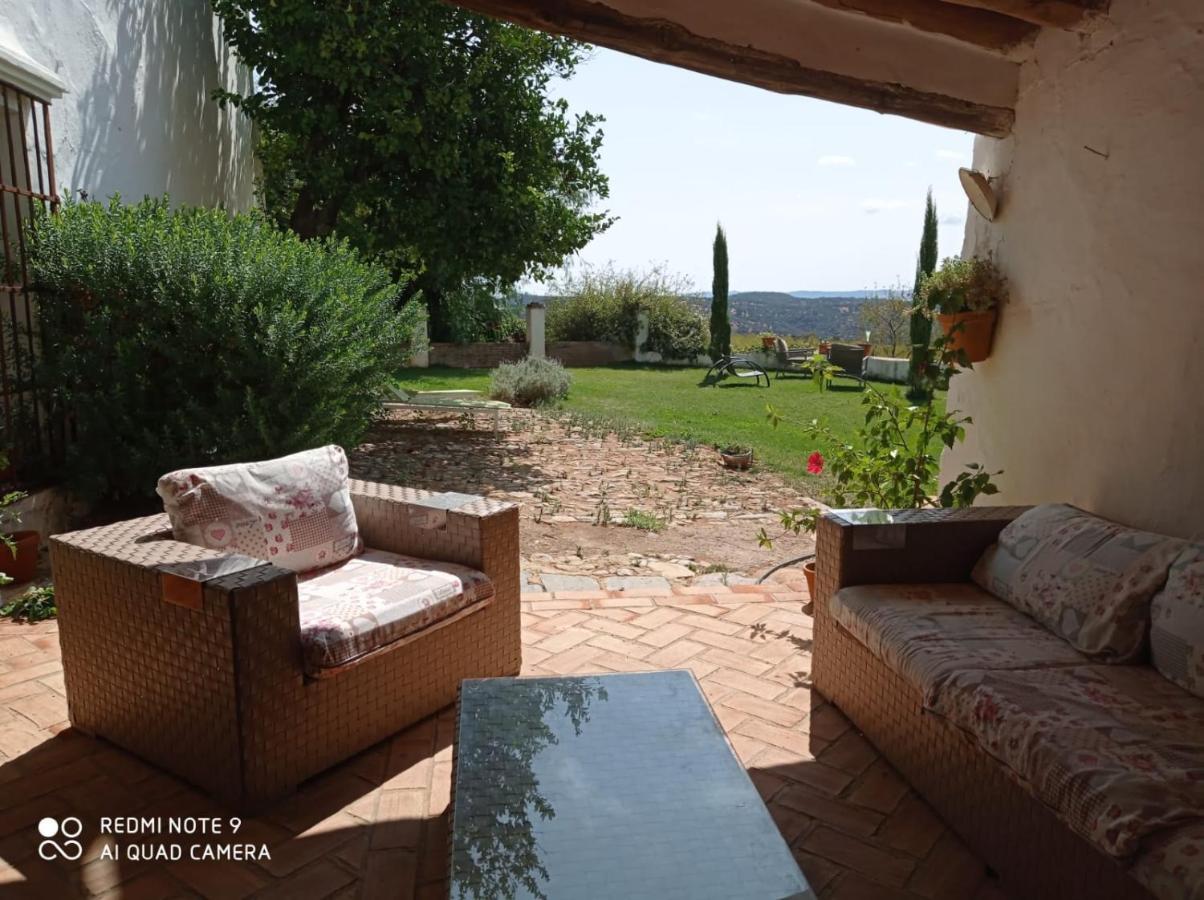 Finca La Favorita- Suites (Adults Only) Constantina Εξωτερικό φωτογραφία